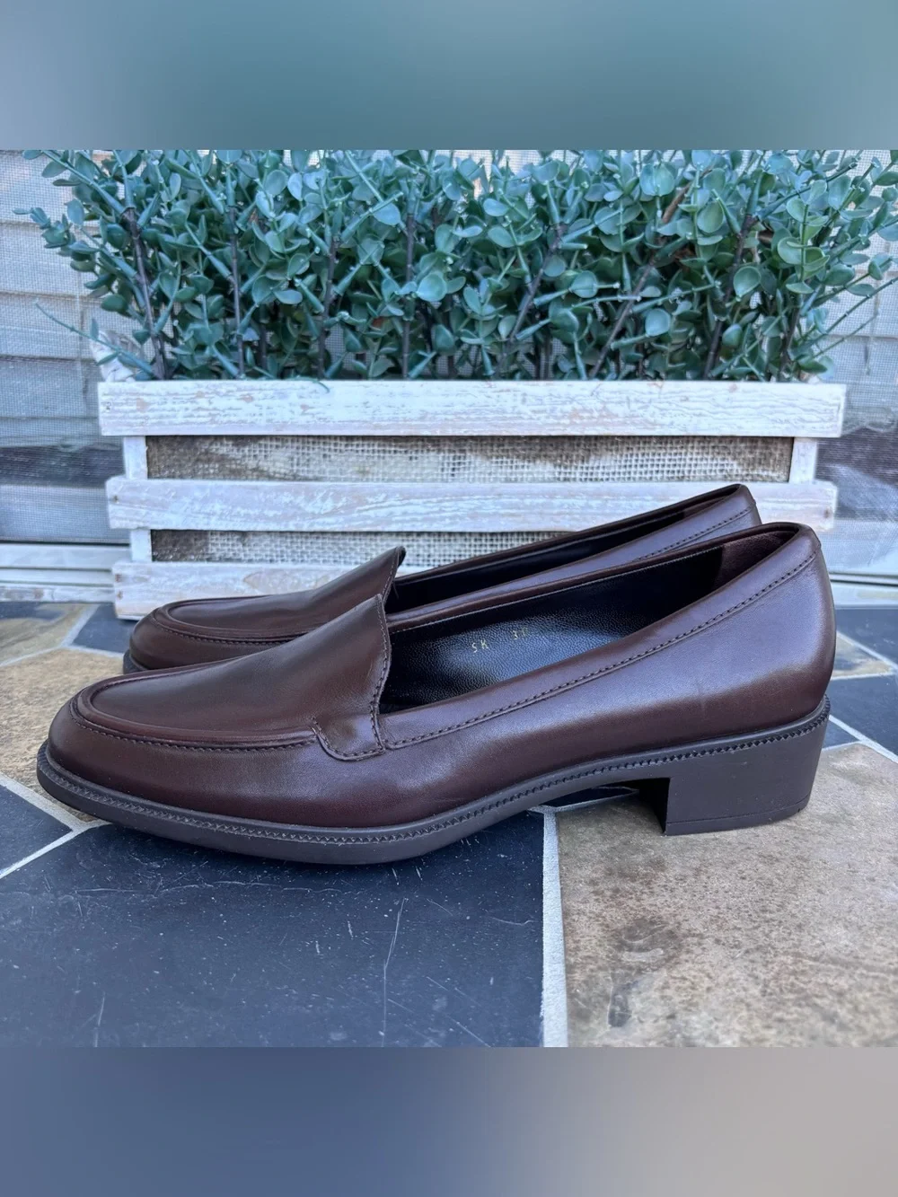 Salvatore Ferragamo Tiscio Leather Loafers